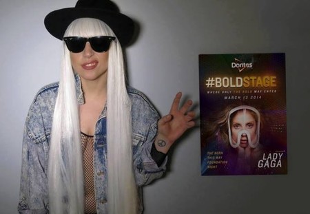 Mira que he visto cosas, pero que te poten en mitad de un concierto como a Lady Gaga... eso es nuevo