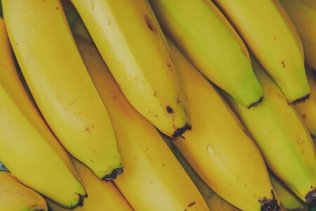 Cómo aprovechar las cáscaras de plátano y evitar residuos alimenticios para ayudar al medio ambiente