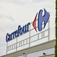 Carrefour responde a la ola de calor en su outlet y deja este ventilador de techo con luz a mitad de precio  