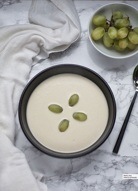 Receta del clásico ajoblanco: el padre de todos los gazpachos