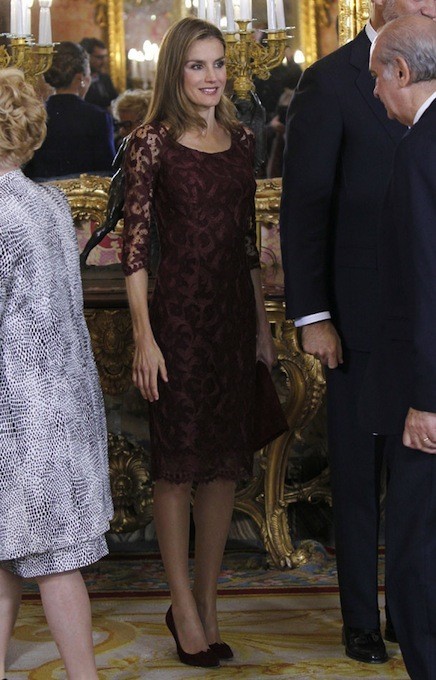 A nuestra pincesa Letizia le mola Mango y 400 euros en compras dan fe de ello