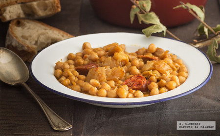 Siete platos de cuchara reconfortantes y siete utensilios para que te salgan perfectos