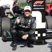 ¡Oficial! Valtteri Bottas seguirá un año más en Mercedes mientras que siguen negociando con Lewis Hamilton