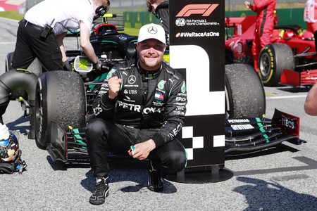 ¡Oficial! Valtteri Bottas seguirá un año más en Mercedes mientras que siguen negociando con Lewis Hamilton