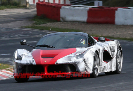 LaFerrari hace pruebas en el Nürburgring