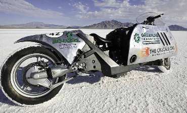 Una BMW que funciona con biodiésel bate el récord de velocidad en tierra