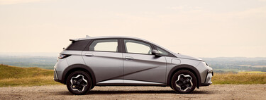 El Dolphin ya no será solamente eléctrico. BYD prepara una versión híbrida que podría poner en aprietos a Toyota 