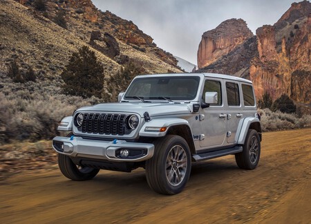 Jeep Wrangler 4xe 2024 1600 03