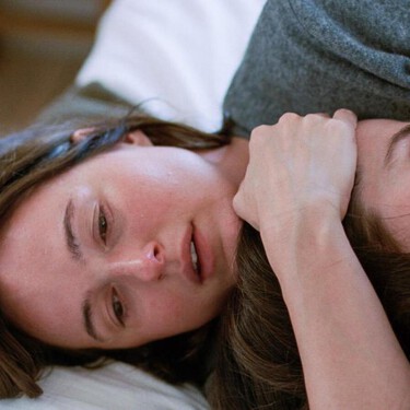 'Valor sentimental': la película que expone la fragilidad de los lazos familiares y es una de las favoritas de los Oscar