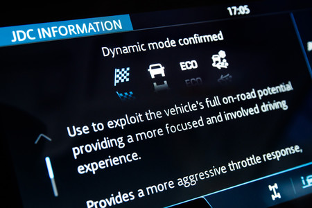 Jaguar I-PACE modos de conducción
