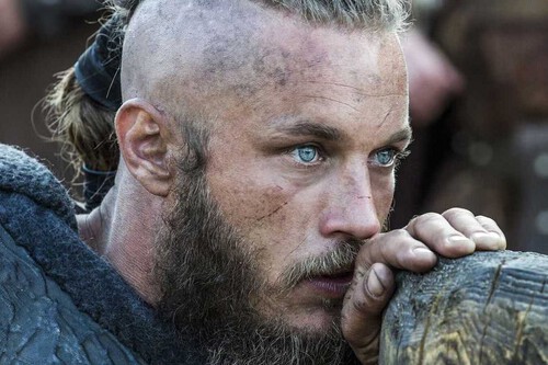 'Vikingos' dejó tan agotado a su protagonista que no quería volver a televisión. Solo una cosa lo consiguió