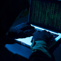 Google é condenado a pagar quase R$4 mil de indenização por danos morais e materiais a consumidor vítima de golpe em anúncio patrocinado  