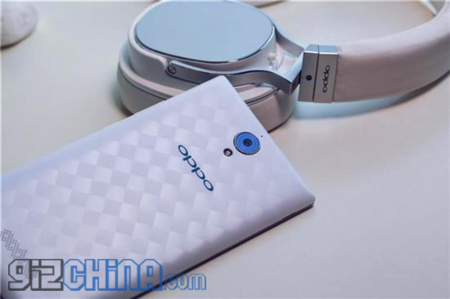 Oppo U3, nueva phablet con hardware MediaTek