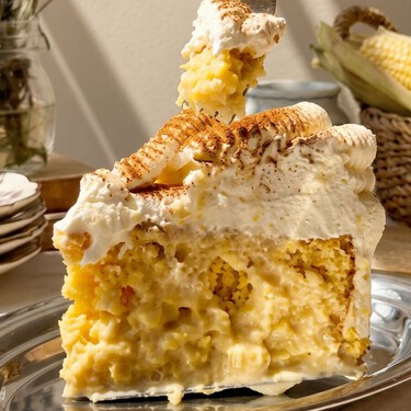 Cómo hacer pastel de tres leches de elote: el postre cremoso que junta lo mejor de dos mundos
 