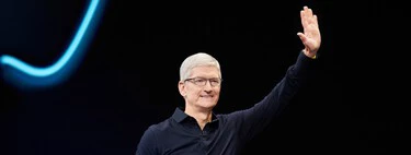 Tim Cook se lleva 74 millones en un año pero ya piensa en su adiós. Van a saltarse la "norma de los 75 años" para prepararle el sitio al próximo CEO de Apple 