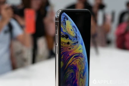 iPhone XS
