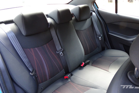 Chevrolet Aveo 2018 8