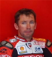 Bayliss arrasa en los test de Valencia