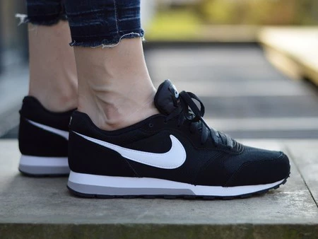 Zapatillas deportivas Nike MD Runner 2 por sólo 39,95 euros y envío gratis