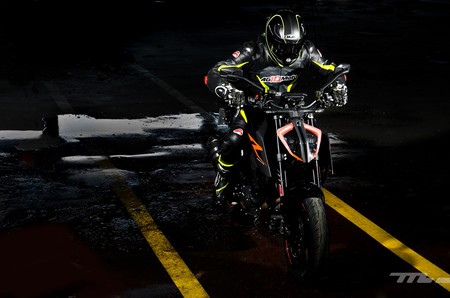 Ktm 1290 Super Duke R 2017 072