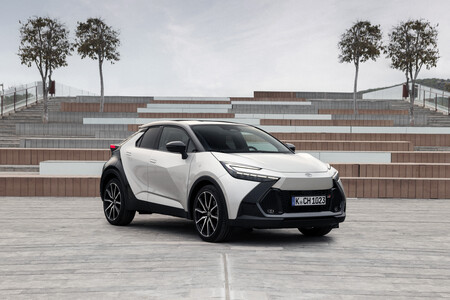 Toyota C-HR 2023 Prueba Contacto 6