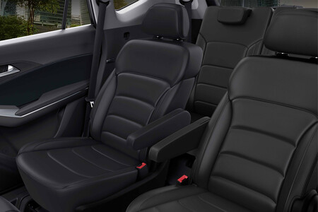 Jac 8 Interior