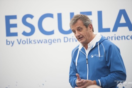 Volkswagen Driving Experience Escuela R 025