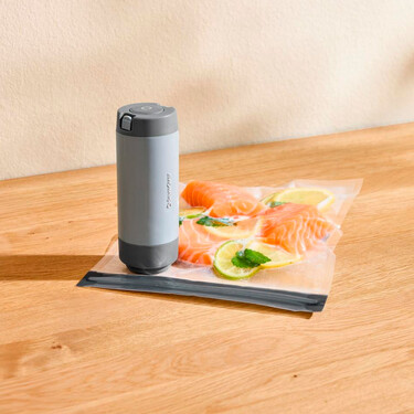 Lidl vuelve a tener disponible la eficaz envasadora al vacío por menos de 4 euros que funciona sin cables