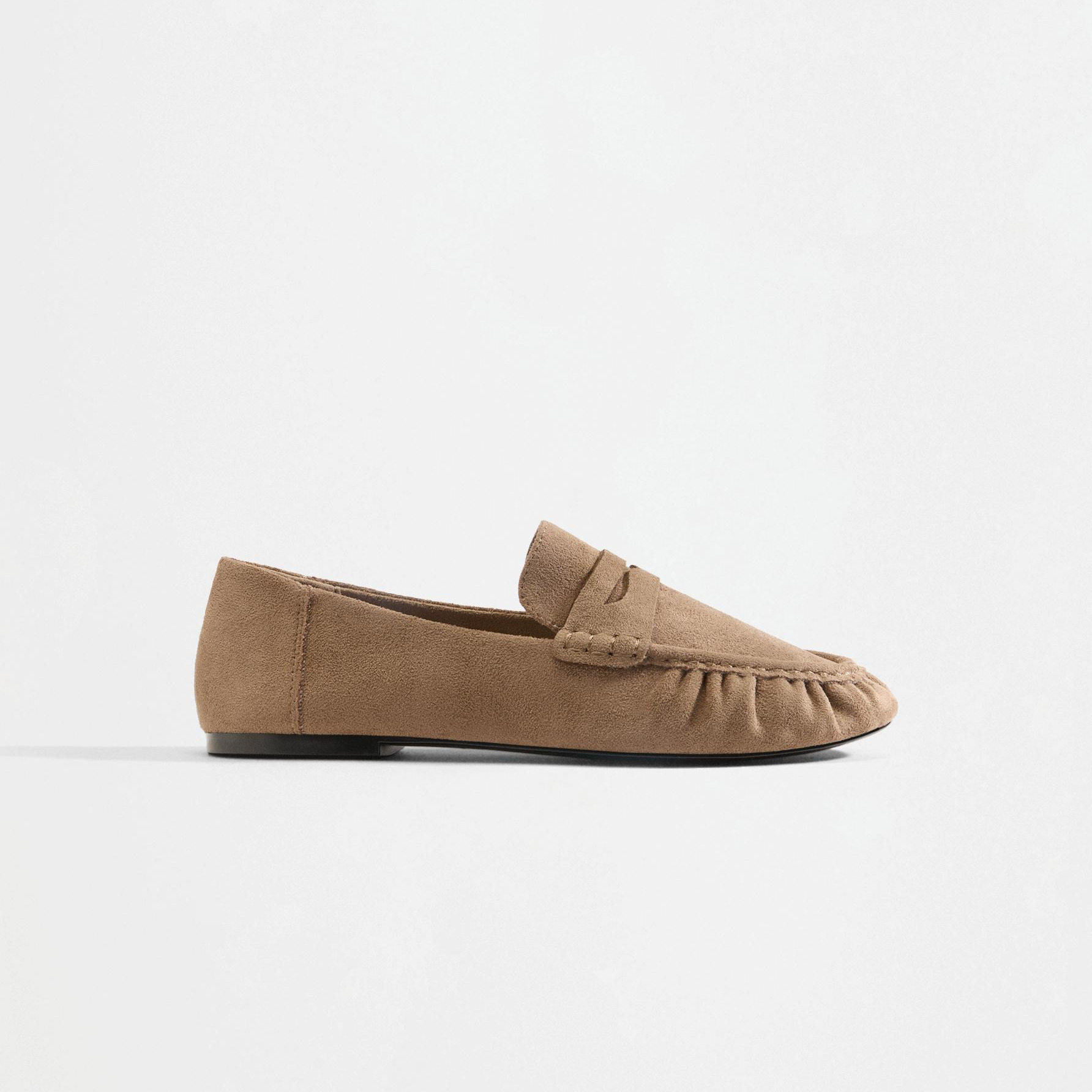 Mocasín fruncido efecto ante