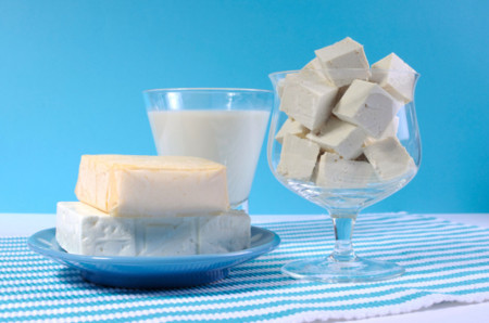 Seis opciones de snacks ricos en hierro, ideales para veganos