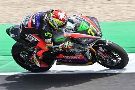 Dominique Aegerter remonta para batir a Matteo Ferrari y ser aún más líder de las motos eléctricas