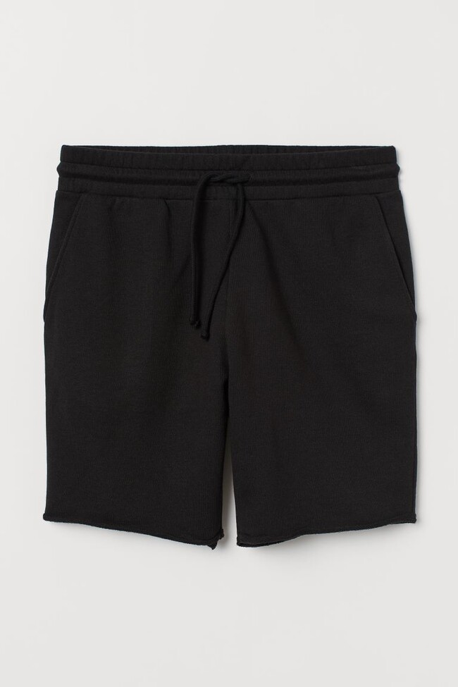 Diez pantalones cortos y bermudas rebajadísimos en H&M para apostar por