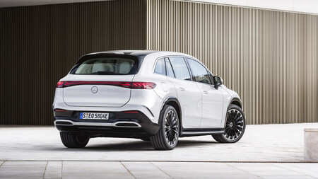 Mercedes Benz Eqs Suv 4