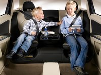 Cómo viajar con niños de la forma más segura