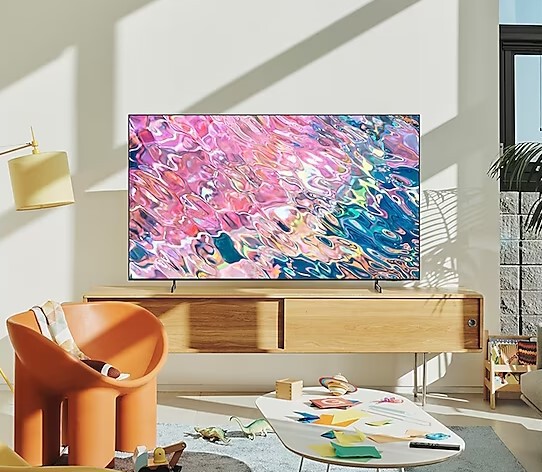 Gran rebaja para esta Smart TV Samsung de 65 pulgadas con panel QLED: ahora puedes llevártela por menos de 700 euros