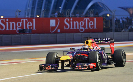 Sebastian Vettel marca el mejor tiempo y Red Bull domina a sus adversarios