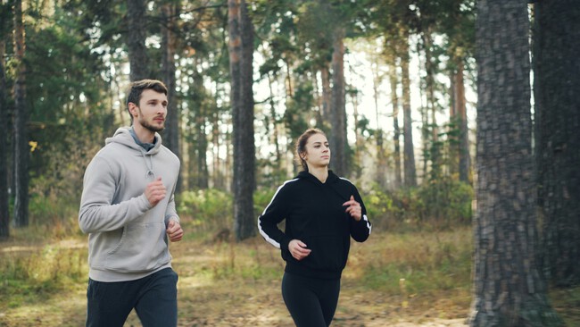 La Ciencia Ha Descubierto Porque Los Hombres Pueden Caminar Largas Distancias Gracias A Un Factor Que Las Mujeres No Desarrollaron Y La Evolucion Tenia Sus Motivos