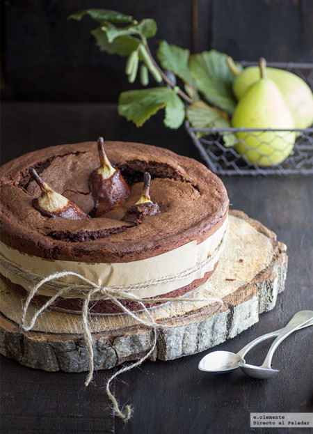 Tarta de chocolate y pera
