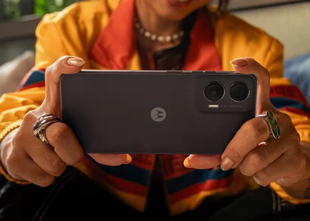 モトローラ Moto G35