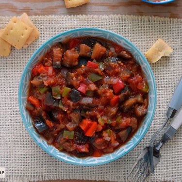 La receta de verduras de la huerta que preparo durante todo el verano es la cena perfecta de la que nunca me canso 