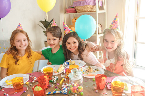 Recuperemos las fiestas de cumpleaños caseras: aquellas que nos hicieron tan felices en nuestra infancia