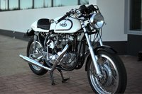 Tritón T120R una auténtica moto inglesa