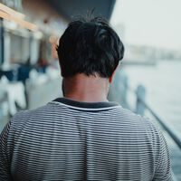 Tiene trombosis en la retina y artrosis, pero el INSS le niega la incapacidad permanente porque su exploración era "normal" 