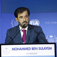 “Esto ya es inaceptable”. Los pilotos se unen contra la FIA cansados de la lluvia de multas por decir tacos, incluso dentro del coche