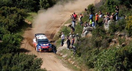 Rally de Cerdeña 2011: Dani Sordo mejora y Sébastien Loeb se queda líder en solitario