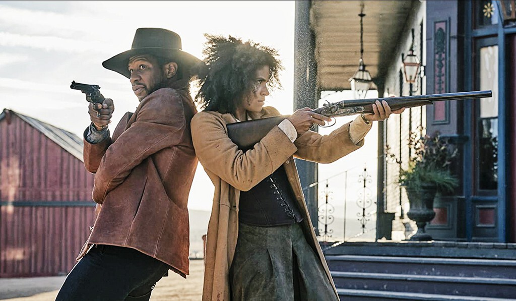 Es una de las mejores películas recientes de Netflix pero pasó desapercibida: un estilizado y potente western con Jonathan Majors a ritmo de hip hop