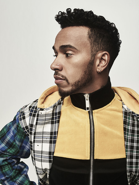 Tommy Hilfiger reinventa el estilo preppy de la mano de Lewis Hamilton