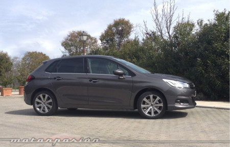 Citroën C4, a prueba: ahora es 'más coche' que antes