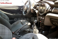 Fotografían el interior del nuevo Mini Cooper 