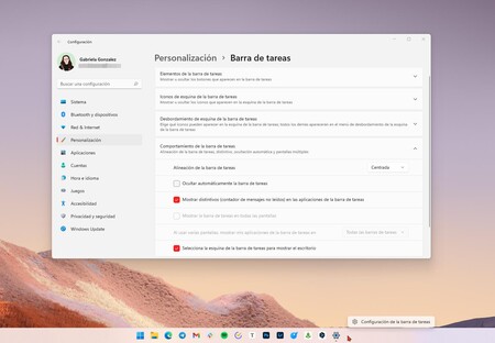 Microsoft está probando devolver a la barra de tareas de Windows 11 algunas de las funciones más importantes que le ha quitado